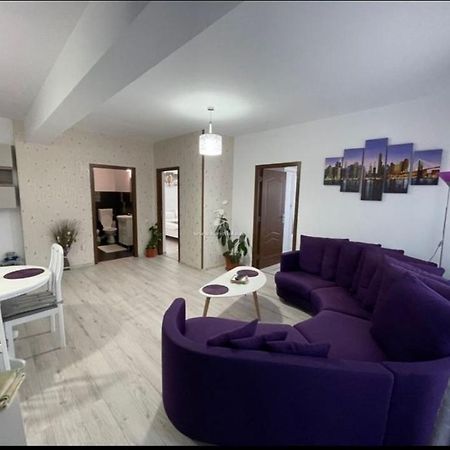 Deny'S Apartament Gura Humorului Buitenkant foto